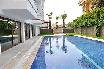 Malahit Exclusive Otel