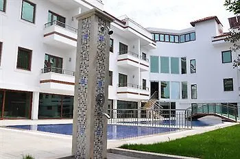 Malahit Exclusive Hotell 2*