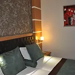 Malahit Exclusive Hotel