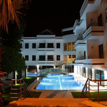 Otel Malahit Exclusive 2*