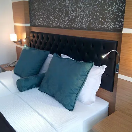 호텔 말라히트 익스클루시브 시티