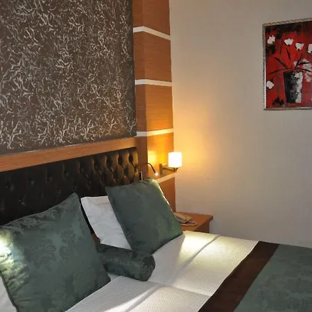 Malahit Exclusive Szálloda